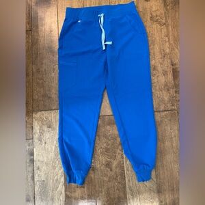 FIGS Women’s Zamora Regular Waist Jogger Scrub Pants Royal Blue